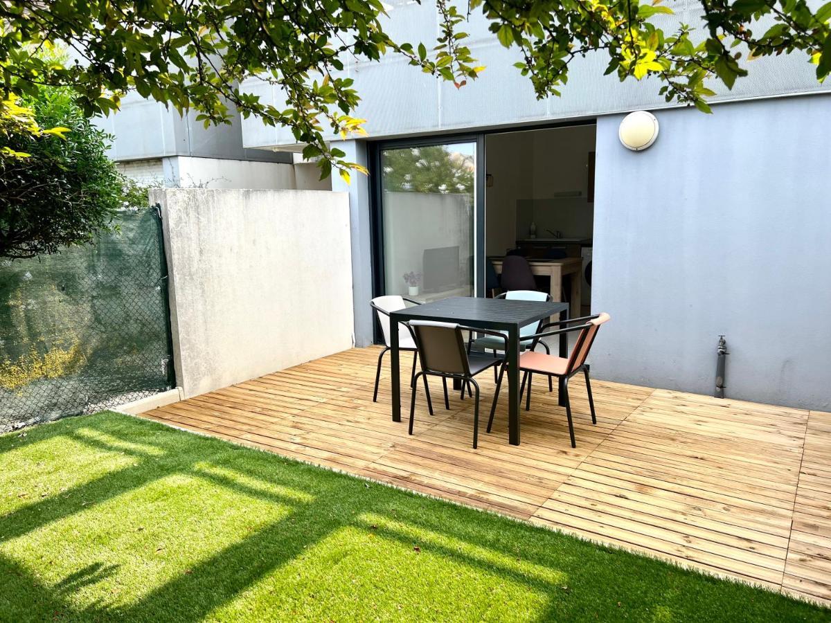 Lrx-0049 - Appartement Avec Exterieur Aytré Exterior foto